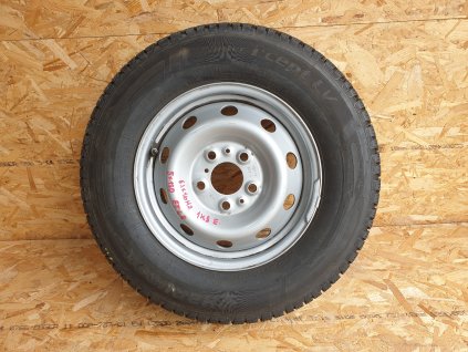 Hankook Winter I*cept LV 215/75 R16C 116/114R M+S Disky  6Jx16H2 5x130 ET68 1 kolo zimní možnost použití jako rezervní