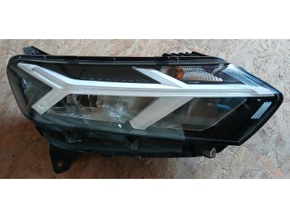 Světlomet pravý přední Dacia Sandero III 260107920R