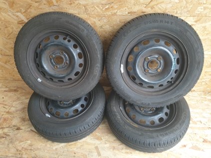 Sada 4 disků ET49 5,5 Jx14H2 4x100 s pneu letní Barum Bravuris 5 HM 175/65 14T 82T