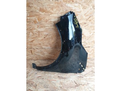 Blatník Renault CAPTUR Levý přední 631018998R na lem