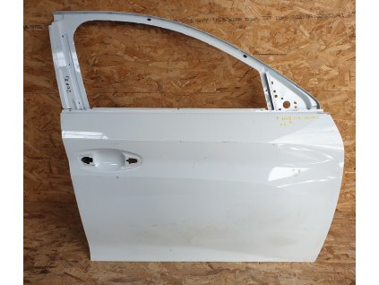 Dveře pravé přední PEUGEOT 208 II 2 2019+