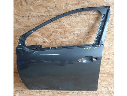 Dveře přední levé Peugeot 2008 12-19