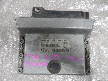 Řídící jednotka motoru 1.9 TD Peugeot 406, Citroen Xantia č. 0281001262, 9624519580