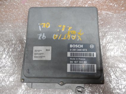 Řídící jednotka motoru 1.8 i Citroen Xantia, Peugeot 405 č. 0261200673, 9619719480