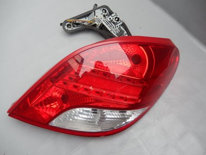 Světlo zadní pravé Peugeot 207 Cabriolet č. 9686567180-00