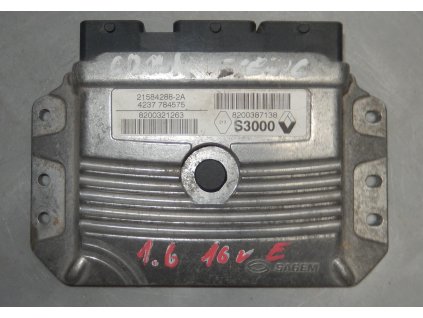 Řídící jednotka motoru 1.9 Sagem Renault Laguna č. 21584288-2A   8200321263   8200387138