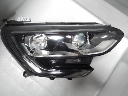 Světlomet pravý přední Renault Megane FULL 260108478R, 90060925