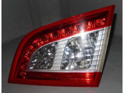 Světlo zadní pravé  Peugeot 508 SW č. 9686780680
