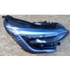 Světlomet pravý přední Renault Captur E-TECH 160 2020- 260104525R
