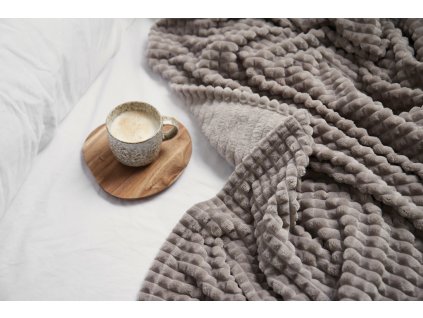 87e8ebd8 3b6c 4768 9915 93834672f471