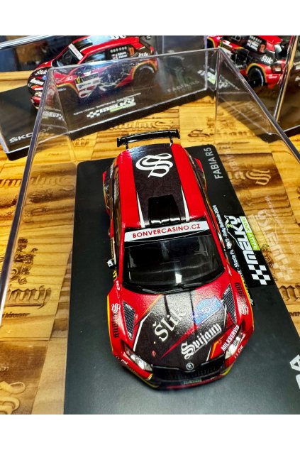 Model rallye automobilu Škoda R5 Svijany Šlik