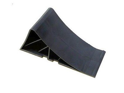 zakladaci klin plast