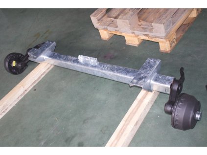Náprava KNOTT VGB 15 (1500 kg) b1=1160 mm, b2=1070, mm c=1905 mm, 200x50, 112x5