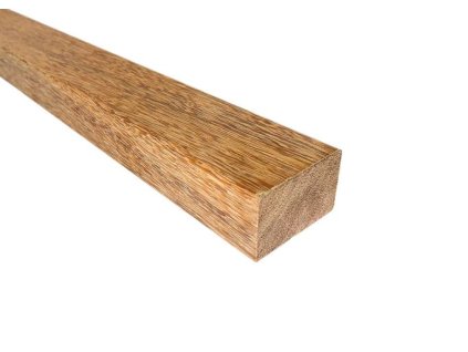 1.%20Angelim%20Amargoso%20hranol%2042x70mm detail%20bo%C4%8Dn%C3%AD