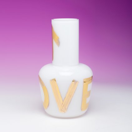 qubus jakub berdych karpelis unnamed vase love gold white 2