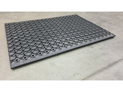 výběhová děrovaná - recydesky.cz