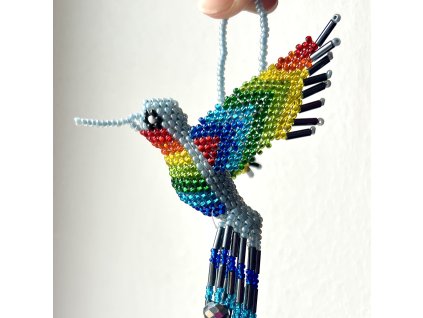 Kolibřík z korálků