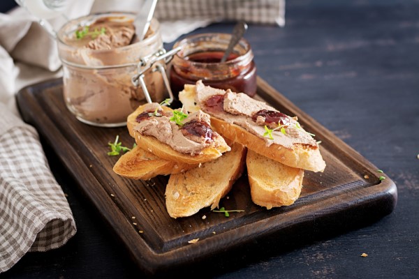 Francouzský toust s Rillettes