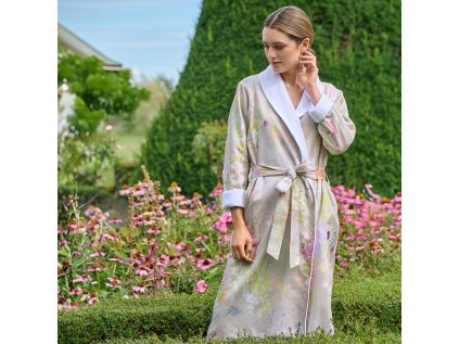 D92 013 Mystic Garden Lifestyle Bademantel 11 FS24 hoch