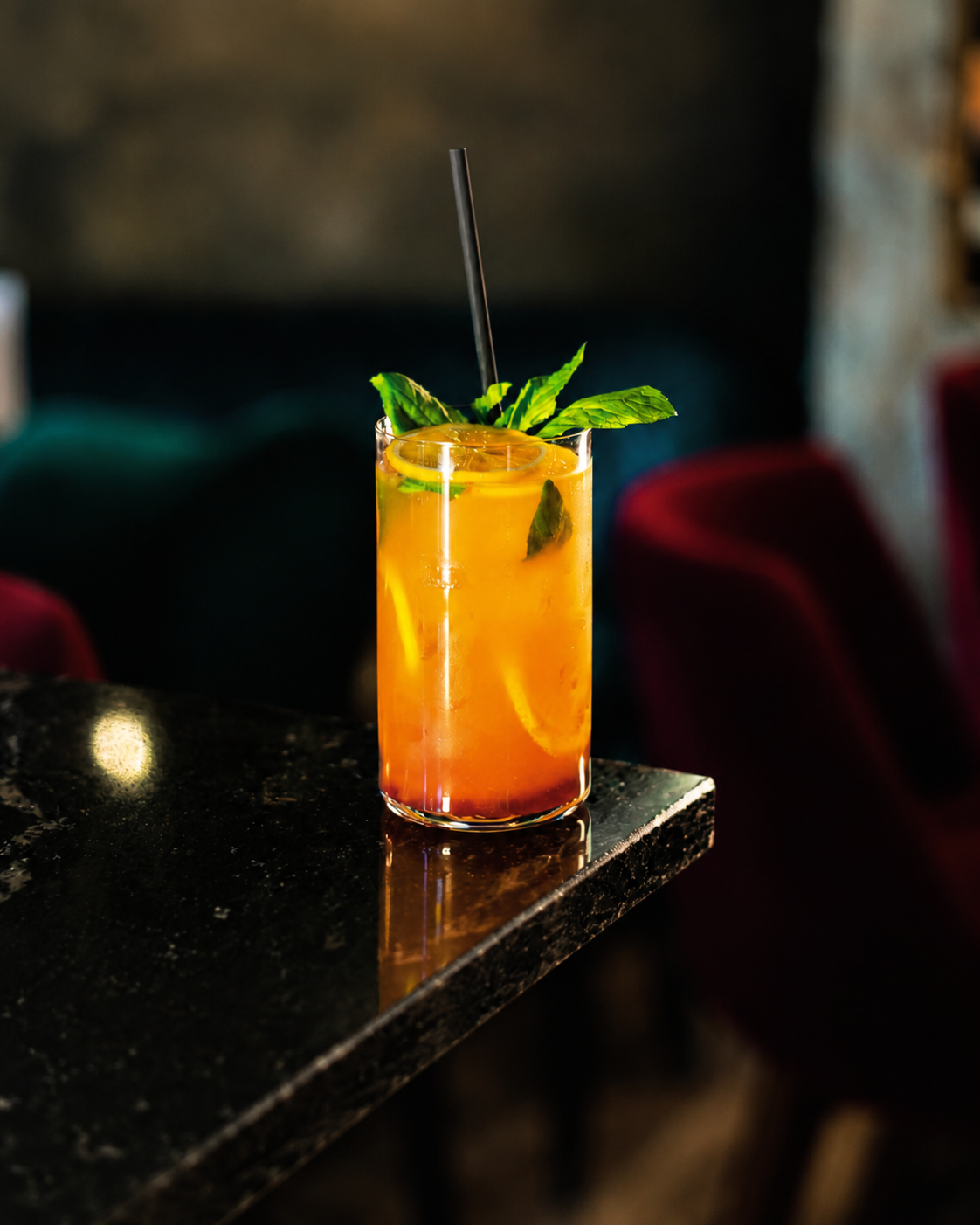 Rhubarb & Elderflower Lemonade – Royal Gastro