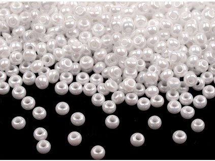 Rokajl Preciosa perleť 10/0 - 2,3 mm (Balení 20 g, Varianta 46102 bílá)