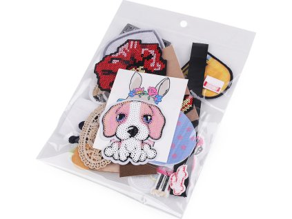 Mix nažehlovaček, nášivek, aplikací (Balení 25 ks, Varianta mix náhodných variant)