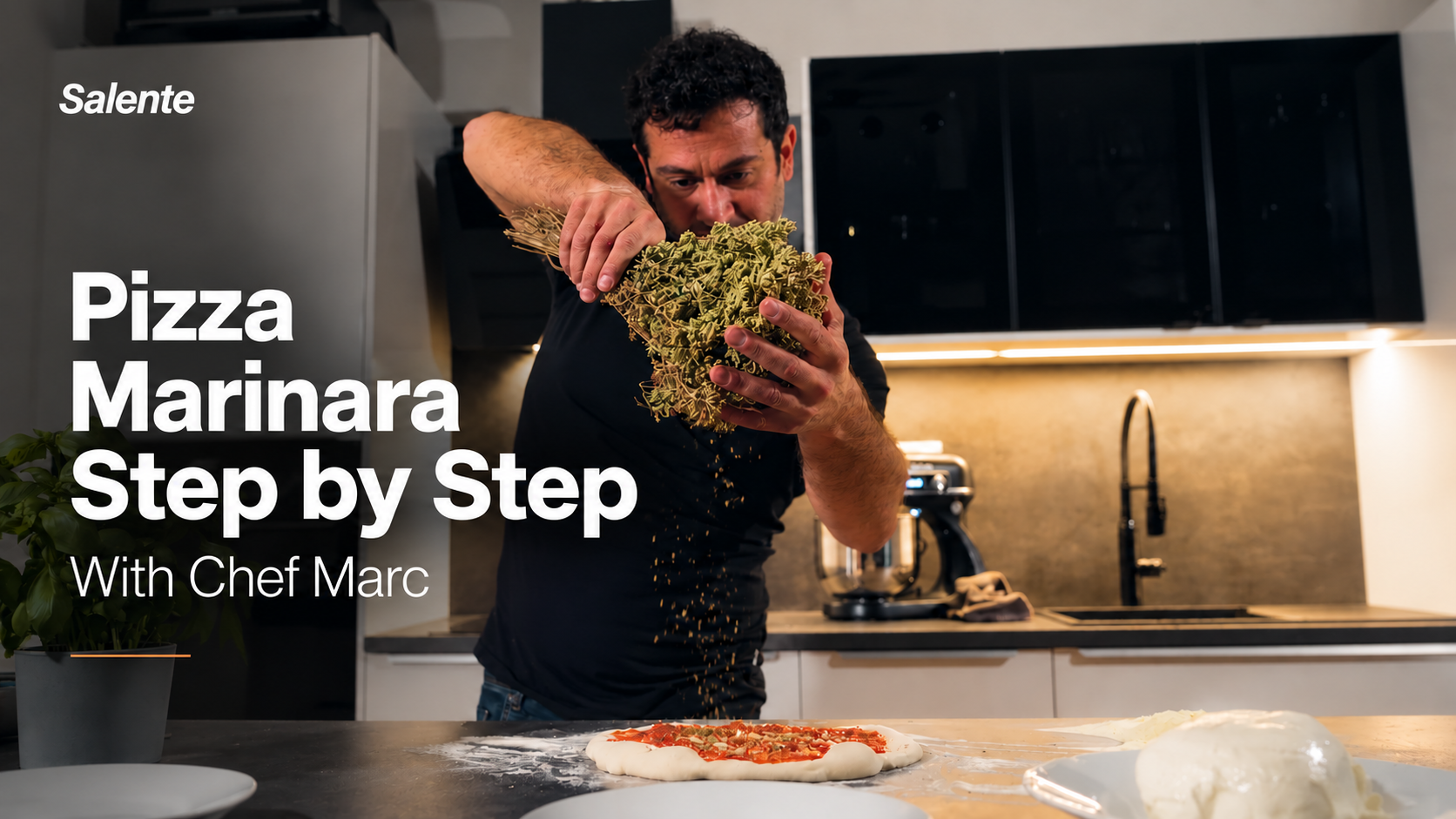 Pizza Marinara step by step: a Neapolitan classic with chef Marco
