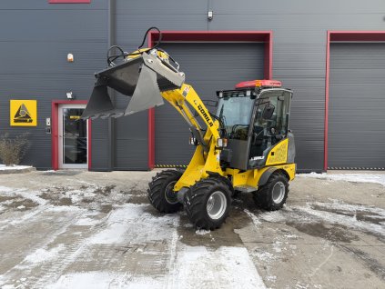 975 kloubovy nakladac gorila ga1090