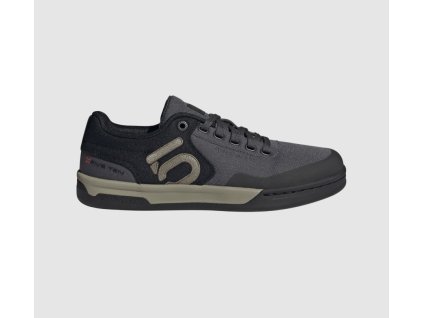 Canvas 1