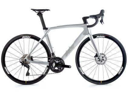 28" kolo APACHE Gila RS3 (56 cm) stříbrná (Barva stříbrná, Velikost 56)