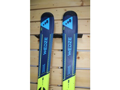 Použité sjezdové lyže Wedze Boost 300 blue/yellow