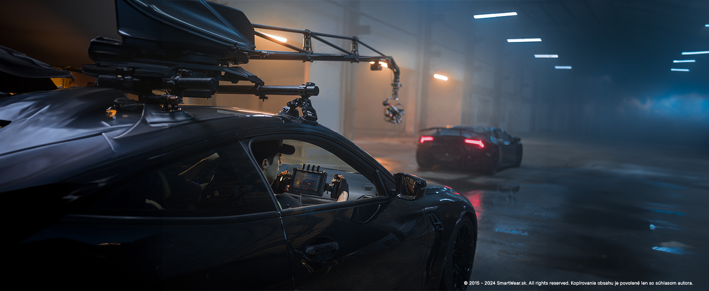 dji_rs_4_pro_smartwear_eshop-car