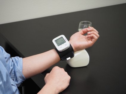 iHealth START BPW - zápästný merač krvného tlaku