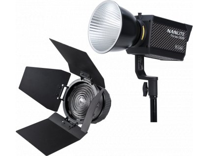 KIT Nanlite Forza 150B with FL-11 Fresnel