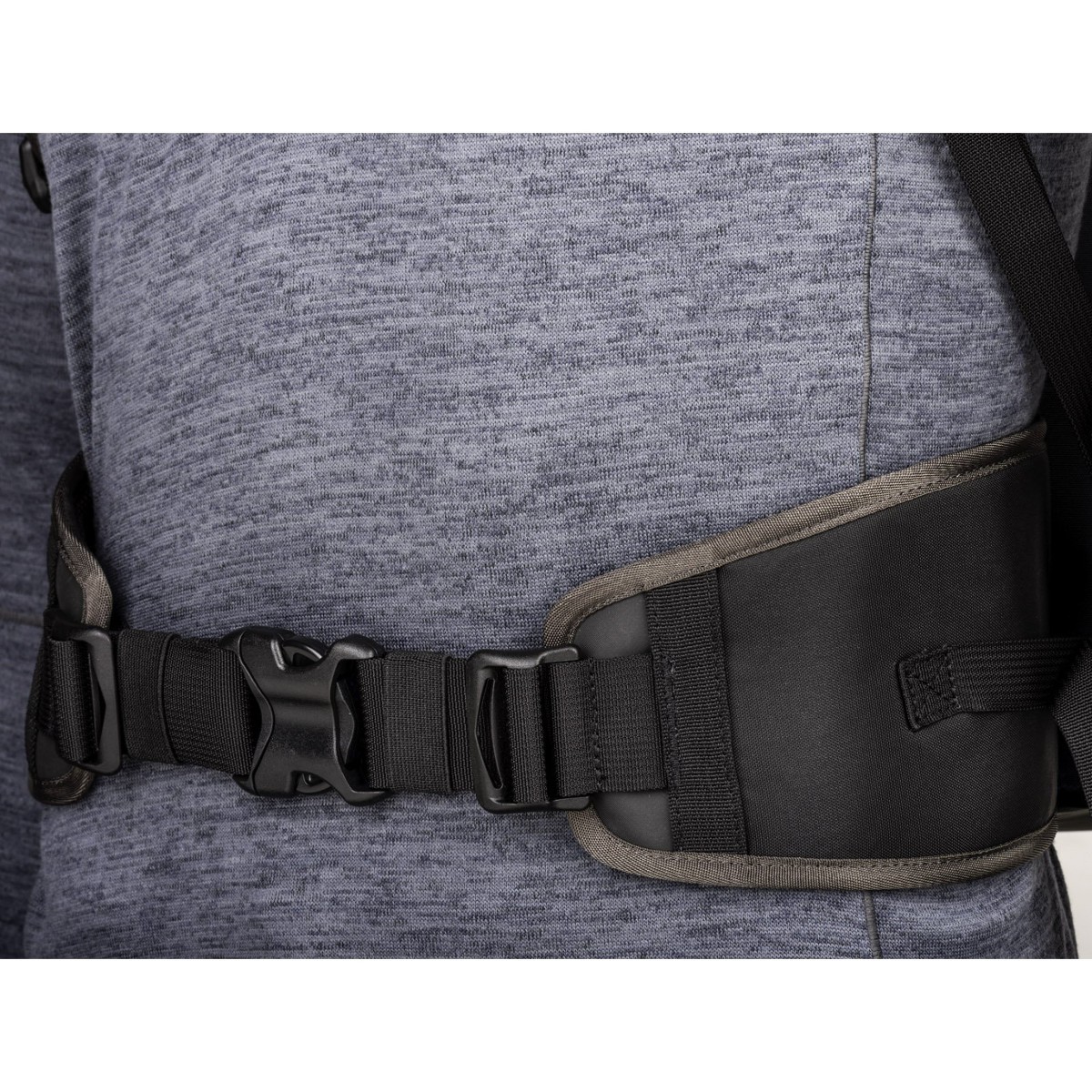 ThinkTank PhotoCross 15 Backpack Carbon 520424