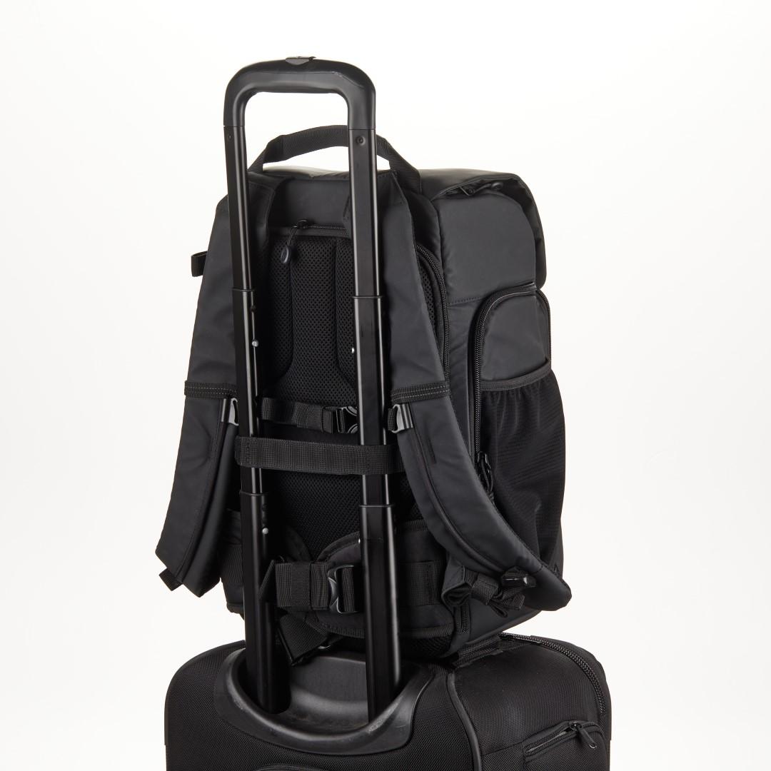 Tenba Axis v2 LT 18L Black 637-766