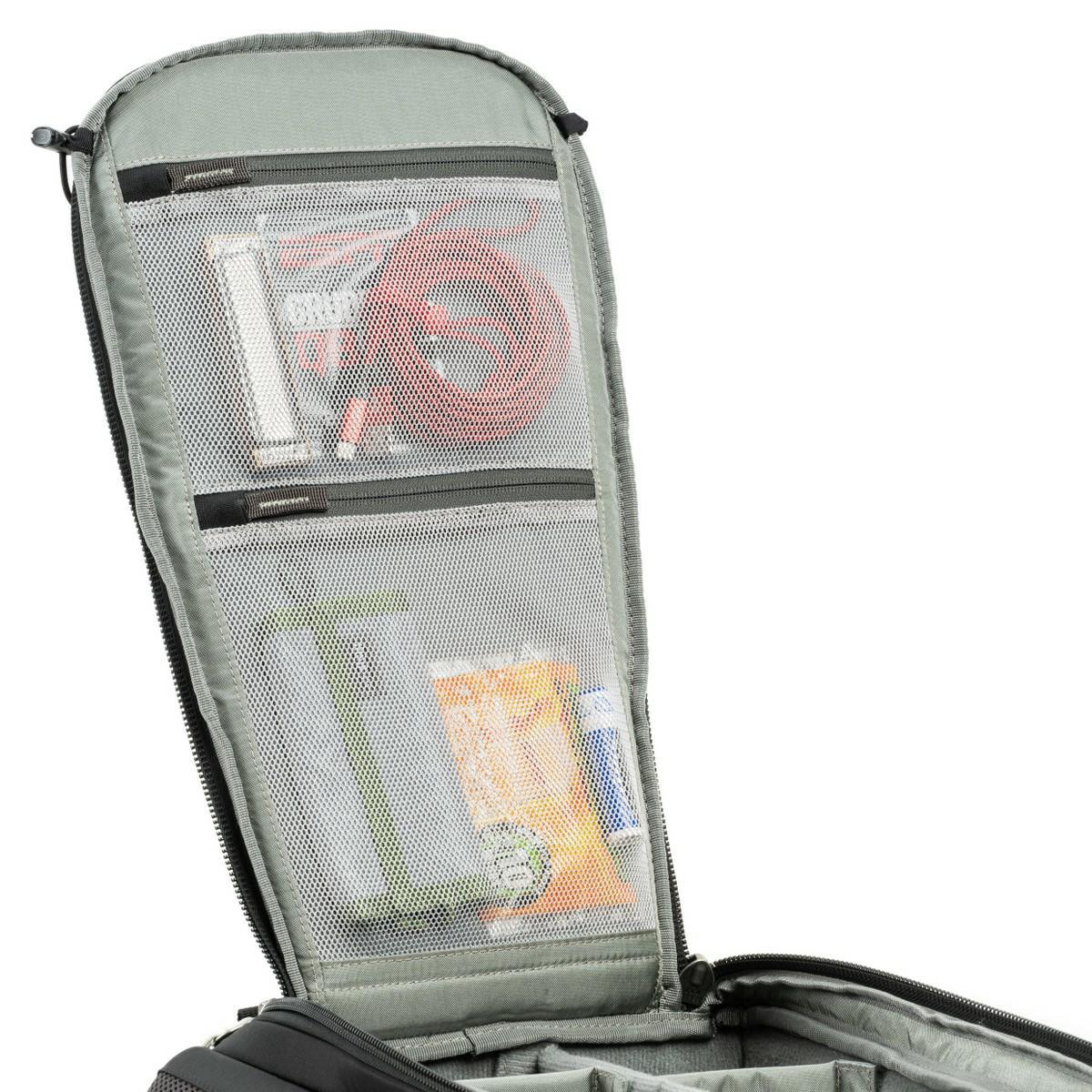 ThinkTank BackLight 18L Slate Black 520358