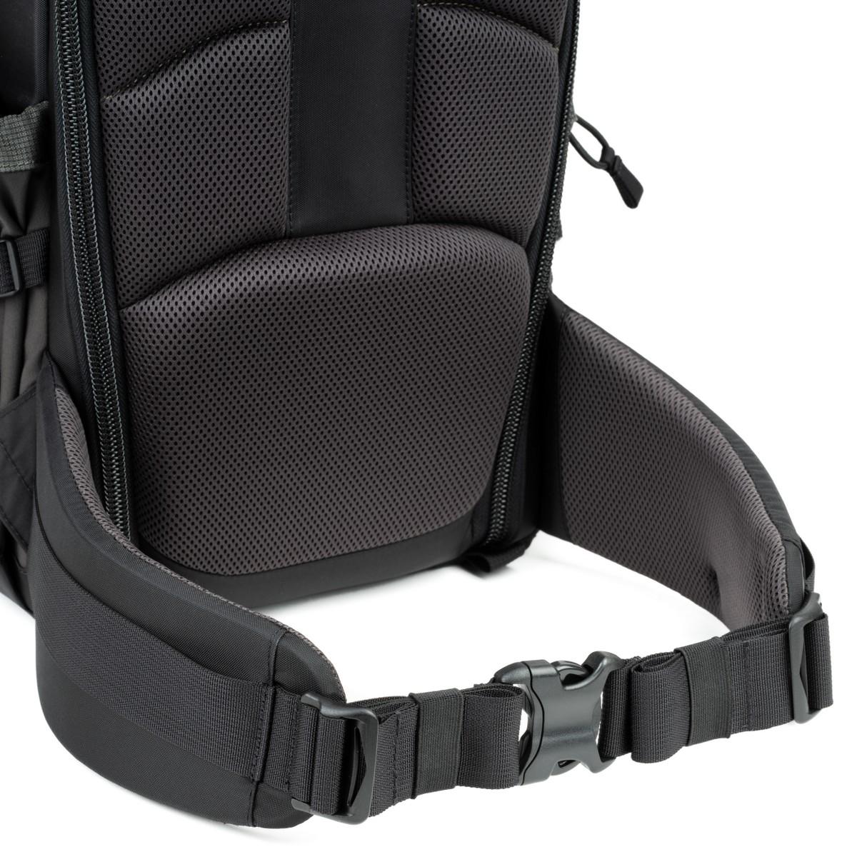 ThinkTank BackLight 18L Slate Black 520358