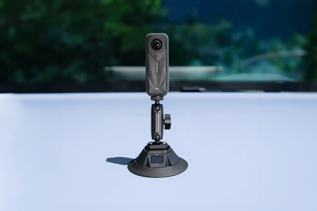 Insta360 Electric Suction Cup Mount INST100-84