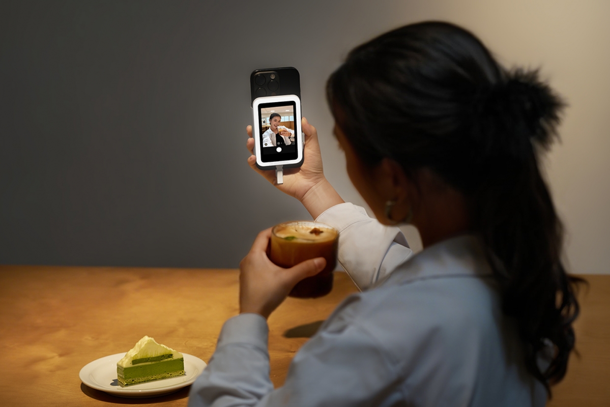 Insta360 Snap Selfie Screen with Light INST100-94