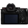 Panasonic LUMIX S5M2 + R24105