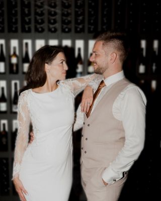 Svatba na vinařství? 🍷 Ano, prosím. 💍 Na Vinařství Starý vrch můžete mít vysněnou svatbu v jedinečné atmosféře jižní...