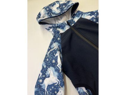 Softshellová bunda vel. 92 - koníci