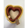 Pletený košík ve tvaru srdce - skořicový