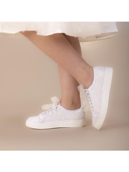 studioagnes tenisky bile druzicka prvni svate prijimani kommunion sneaker Fifi krajkove satenove pro divky slecny 1