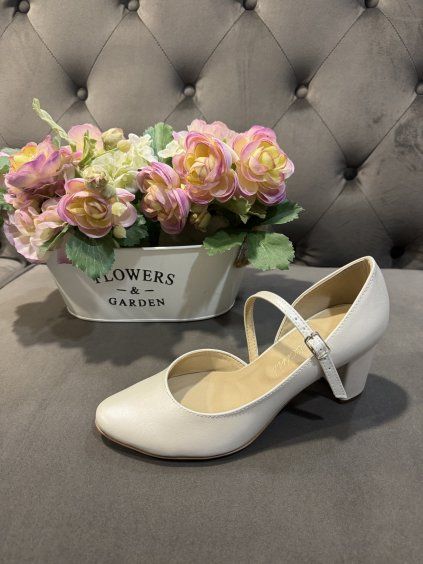 Studioagnes svatebni obuv Peccini gr 335 perla 7
