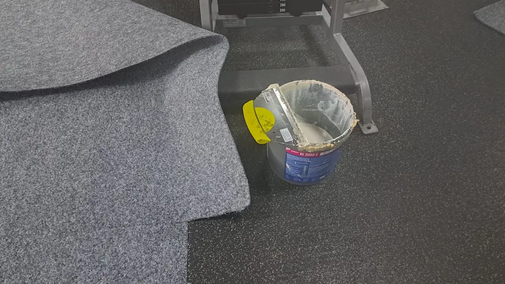 Výměna koberce Fitness Hostivař - 18