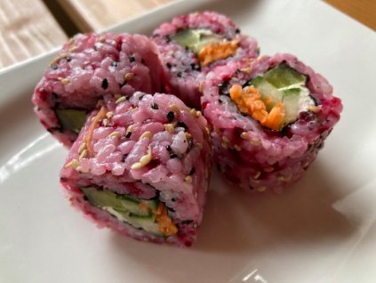 vegetarianske sushi cervena repa