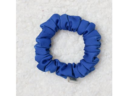 Úzká saténová gumička modrá - COBALT