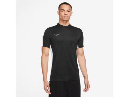 4DB008BD15B4E1EF0E2ACAD635EC5008D0cc.870x870